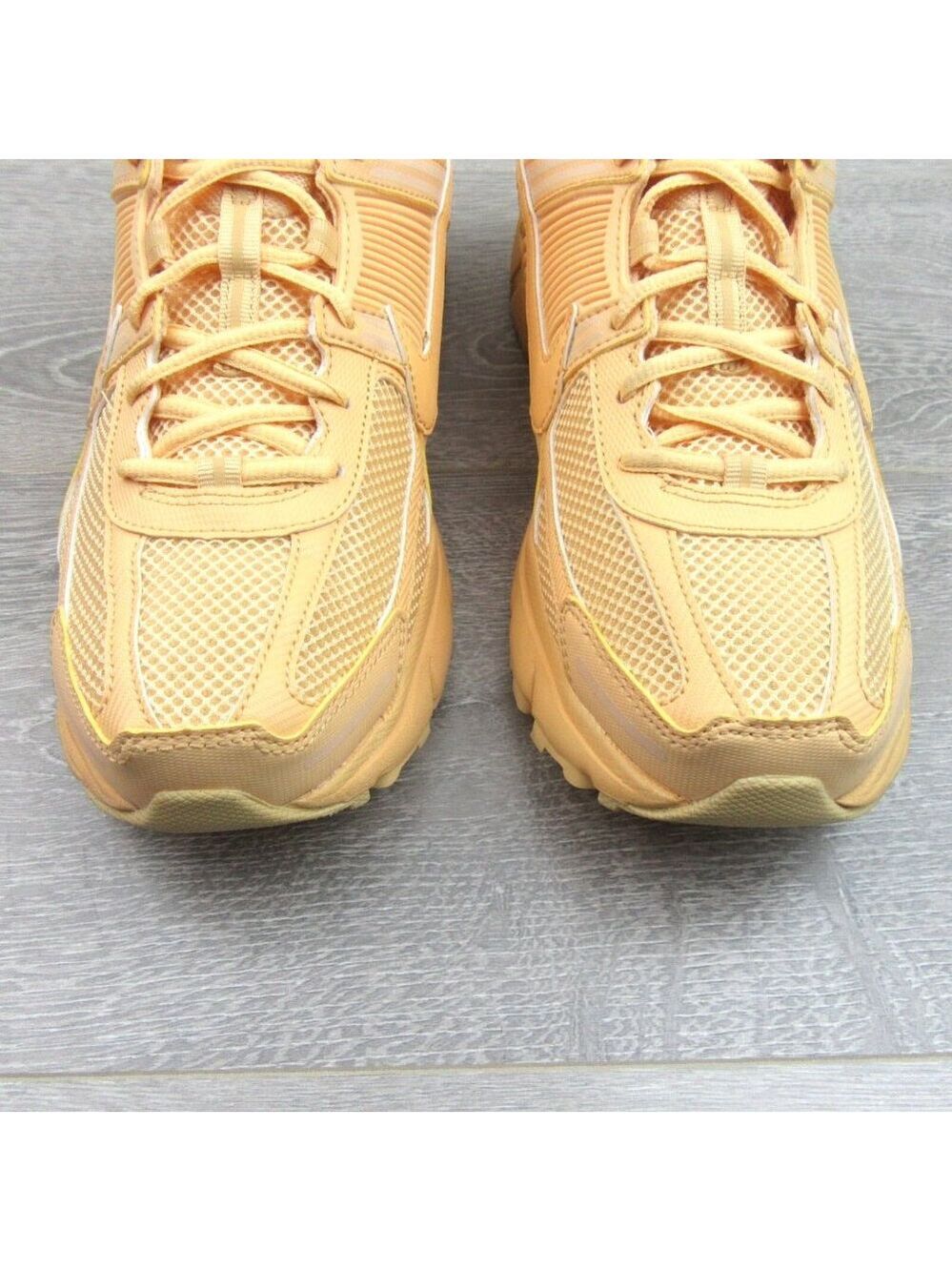 Nike Zoom Vomero 5 Athletic Shoes Men's Size 10 Celestial Gold NEW - Picture 5 of 16